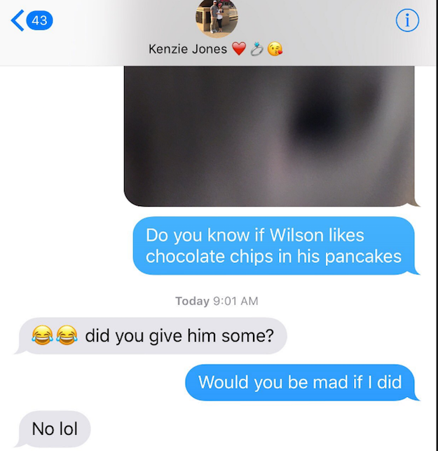 text message between chase and kenzie
